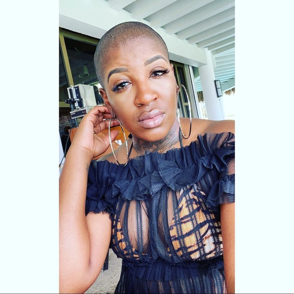 Meet your Posher, EMarie - Picture 1 of 1